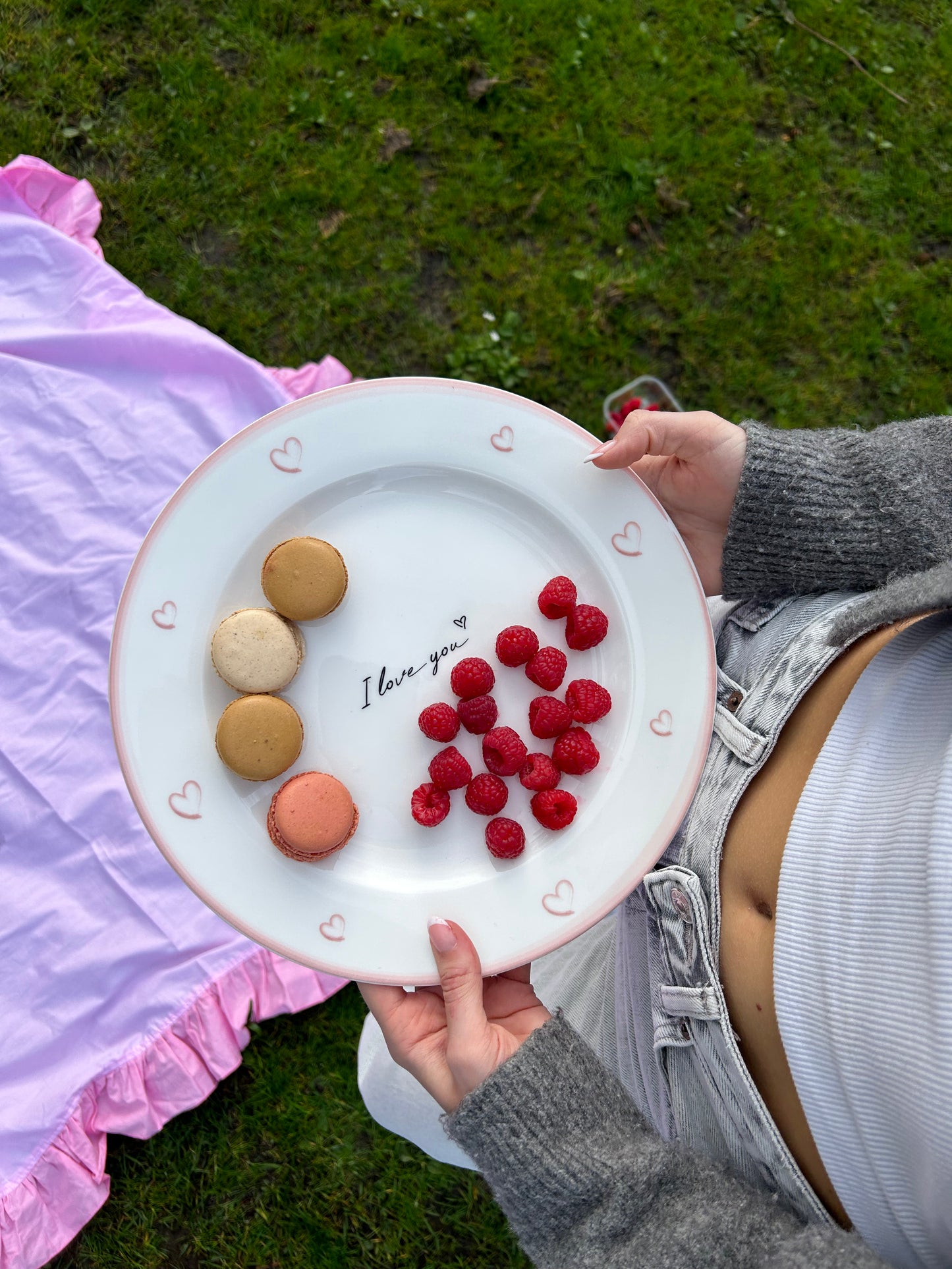 'Love Is Love' plate